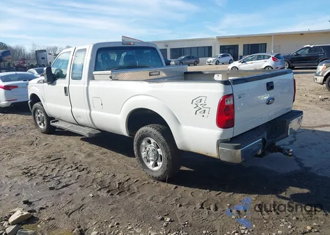 2013 Ford F-250 Xl z USA, uszkodzony, nr VIN 1FT7X2B61DEA46341